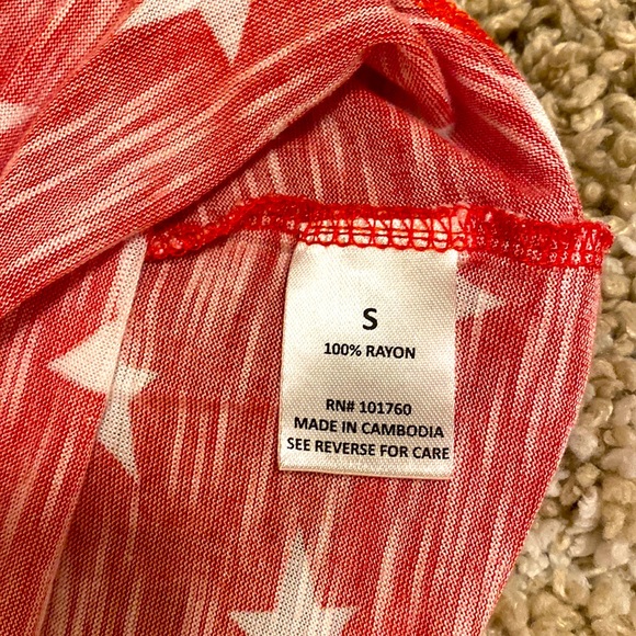 American Woman Casey Key Red W & B Tee Sz S - Picture 6 of 6